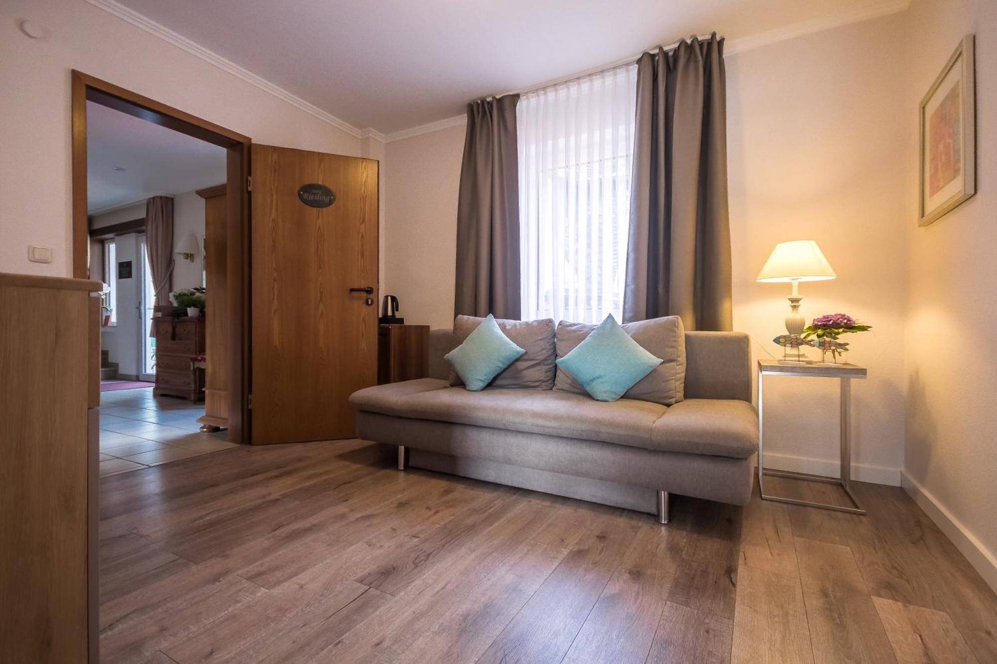 Mayer'S Weinhotel Zell an der Mosel Room photo